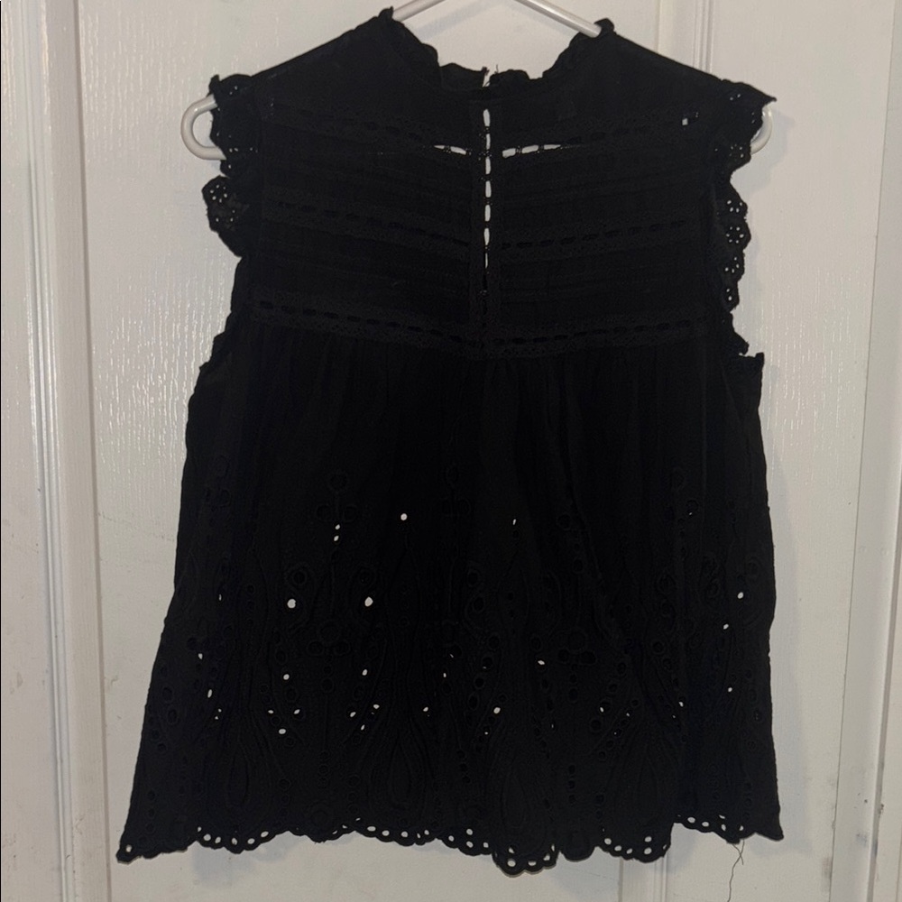 Adiva Black Eyelet Sleeveless Top